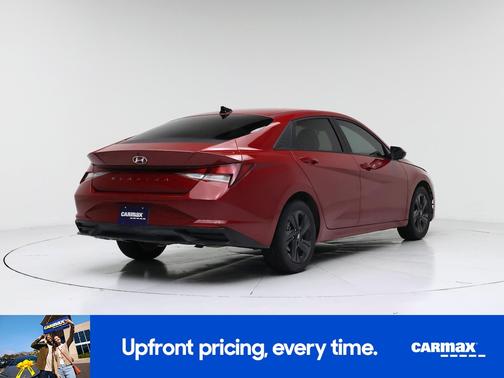 Red 2022 Hyundai ELANTRA SEL