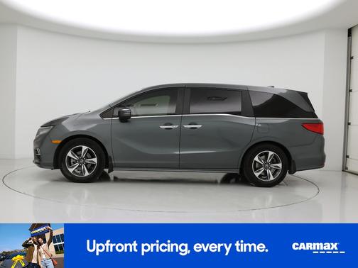Green 2018 Honda Odyssey Touring