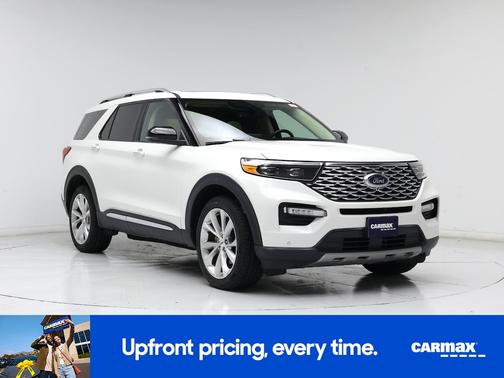 White 2022 Ford Explorer Platinum
