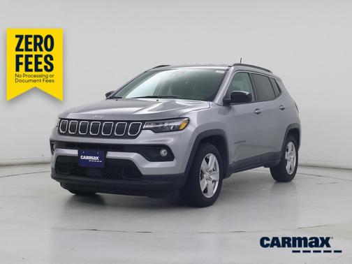 Silver 2022 Jeep Compass Latitude