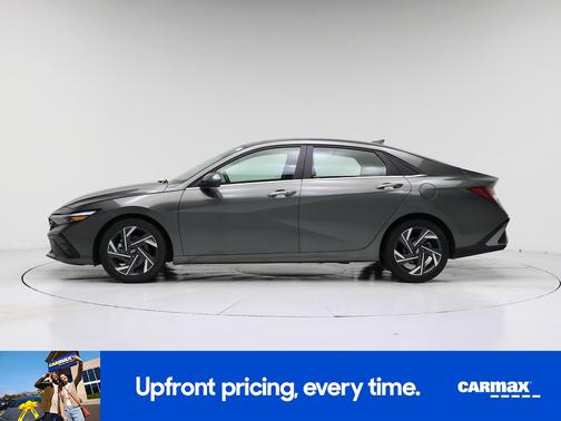 Gray 2025 Hyundai ELANTRA SEL Convenience