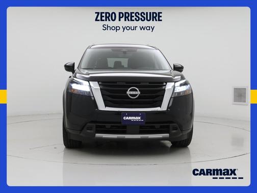 Black 2025 Nissan Pathfinder SL