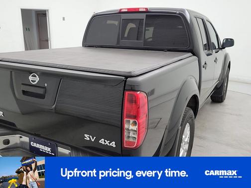 Black 2020 Nissan Frontier SV
