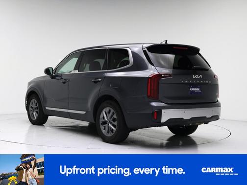 Gray 2024 Kia Telluride LX