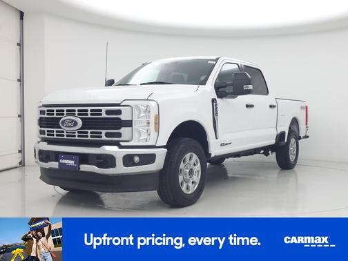 White 2024 Ford F-250 XLT