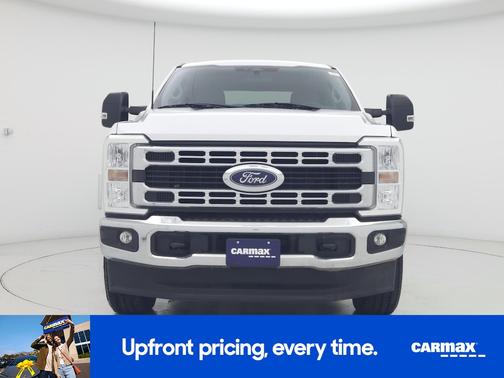 White 2024 Ford F-250 XLT