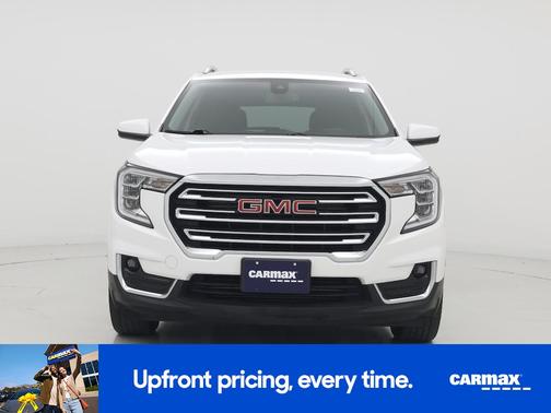 White 2022 GMC Terrain SLT