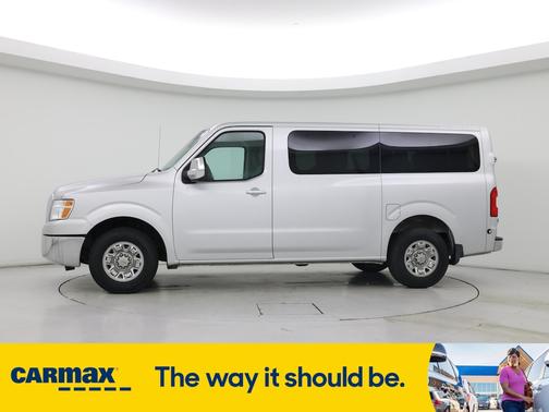 2017 Nissan NV Passenger NV3500 HD SV