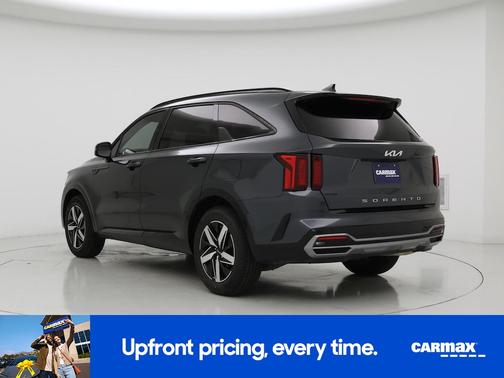 Gray 2022 Kia Sorento S