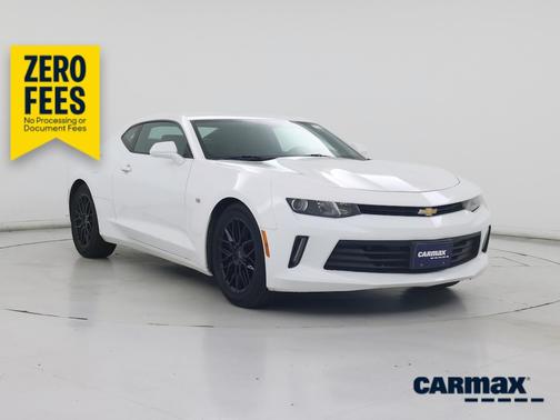 White 2017 Chevrolet Camaro LT