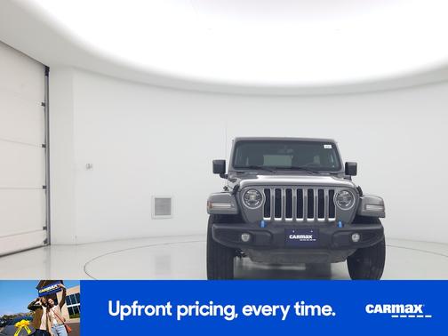 Black 2022 Jeep Wrangler Unlimited Sahara Altitude