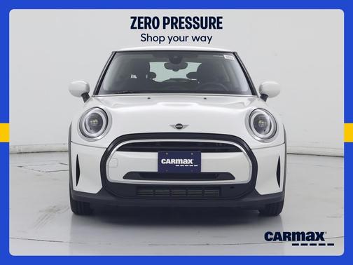 White 2024 MINI Hardtop