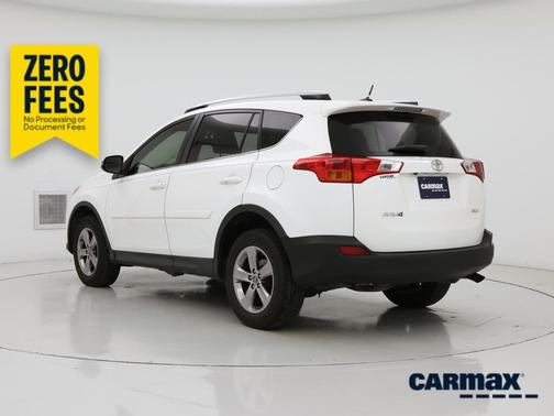 White 2015 Toyota RAV4 XLE