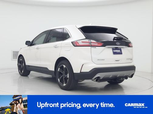 White 2019 Ford Edge Titanium