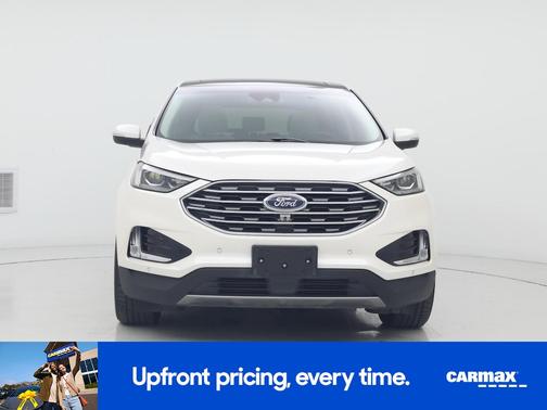 White 2019 Ford Edge Titanium