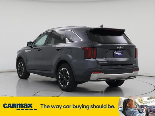 2024 Kia Sorento S