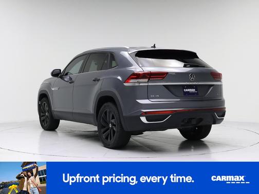 Gray 2023 Volkswagen Atlas Cross Sport SE w/Tech