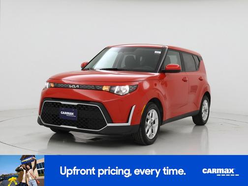 Red 2023 Kia Soul LX