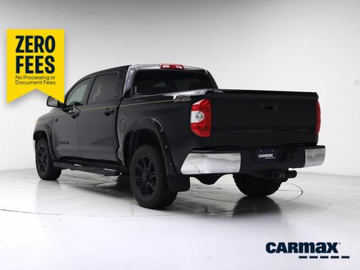 Black 2017 Toyota Tundra SR5