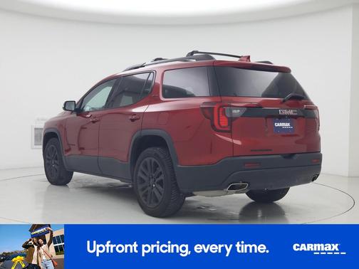 Red 2022 GMC Acadia SLT