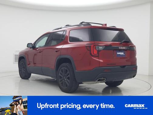 Red 2022 GMC Acadia SLT