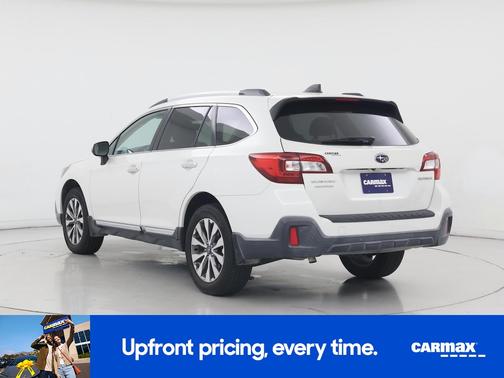 White 2018 Subaru Outback 2.5I Touring
