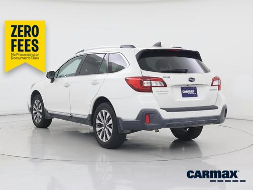 White 2018 Subaru Outback 2.5I Touring