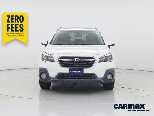White 2018 Subaru Outback 2.5I Touring