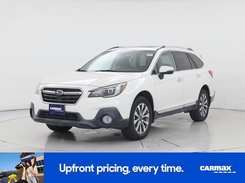 White 2018 Subaru Outback 2.5I Touring