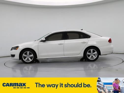 2014 Volkswagen Passat SE