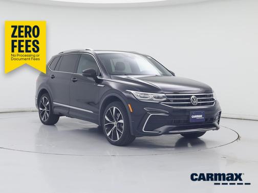 Black 2022 Volkswagen Tiguan SEL R-Line