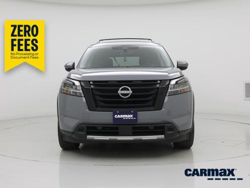 Gray 2023 Nissan Pathfinder Platinum