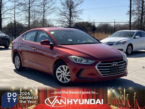 2017 Hyundai ELANTRA SE