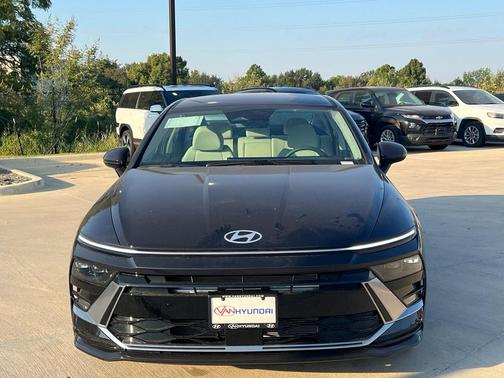 2026 Hyundai SONATA SEL