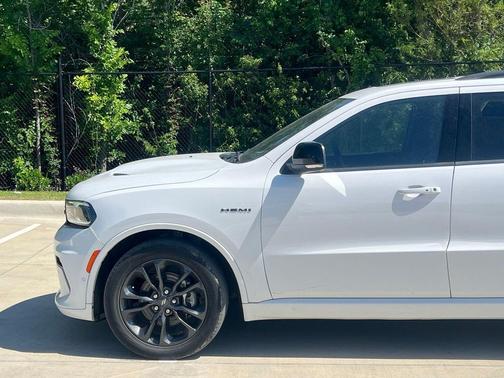 White Knuckle Clearcoat 2023 Dodge Durango R/T Plus AWD