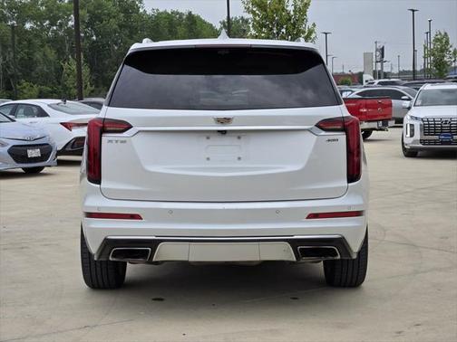 2021 Cadillac XT6 Premium Luxury FWD