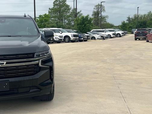 Black 2021 Chevrolet Suburban RST
