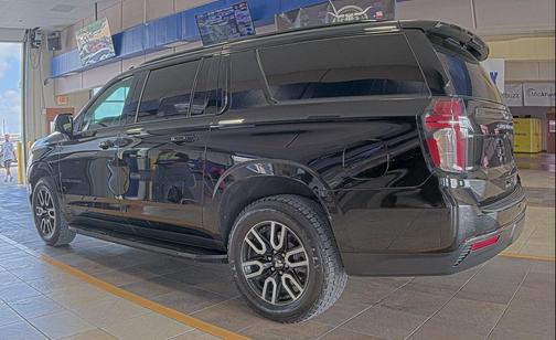 Black 2021 Chevrolet Suburban RST