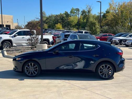 2024 Mazda Mazda3 FWD w/Preferred Package