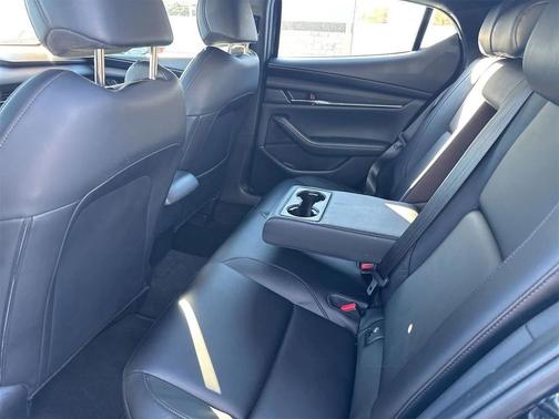 2024 Mazda Mazda3 FWD w/Preferred Package
