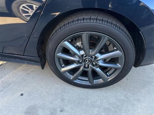 2024 Mazda Mazda3 FWD w/Preferred Package