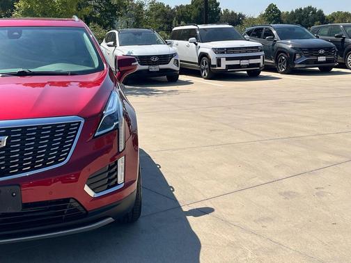 2021 Cadillac XT5 Premium Luxury