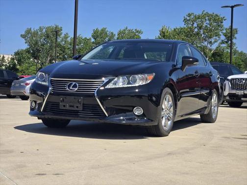 2014 Lexus ES 300h Base