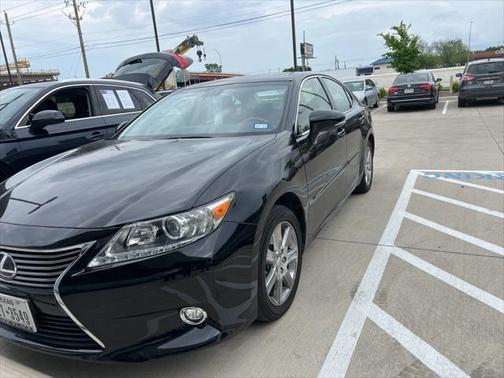 2014 Lexus ES 300h Base