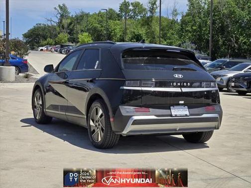 2025 Hyundai IONIQ 5 SEL