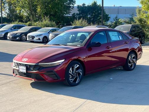 2025 Hyundai ELANTRA Sport