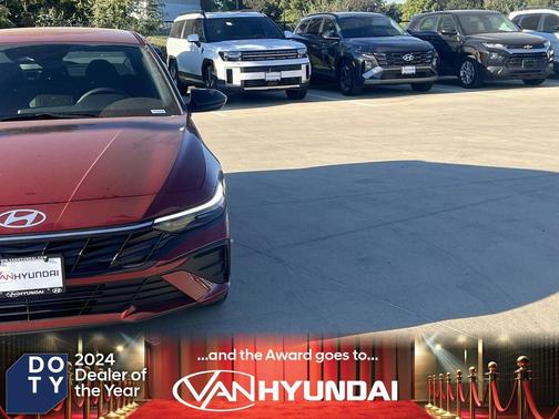 2025 Hyundai ELANTRA Sport