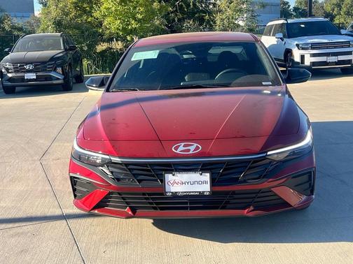 2025 Hyundai ELANTRA Sport