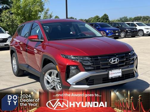 2025 Hyundai TUCSON SE