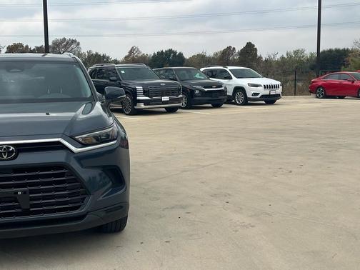 2024 Toyota Grand Highlander XLE